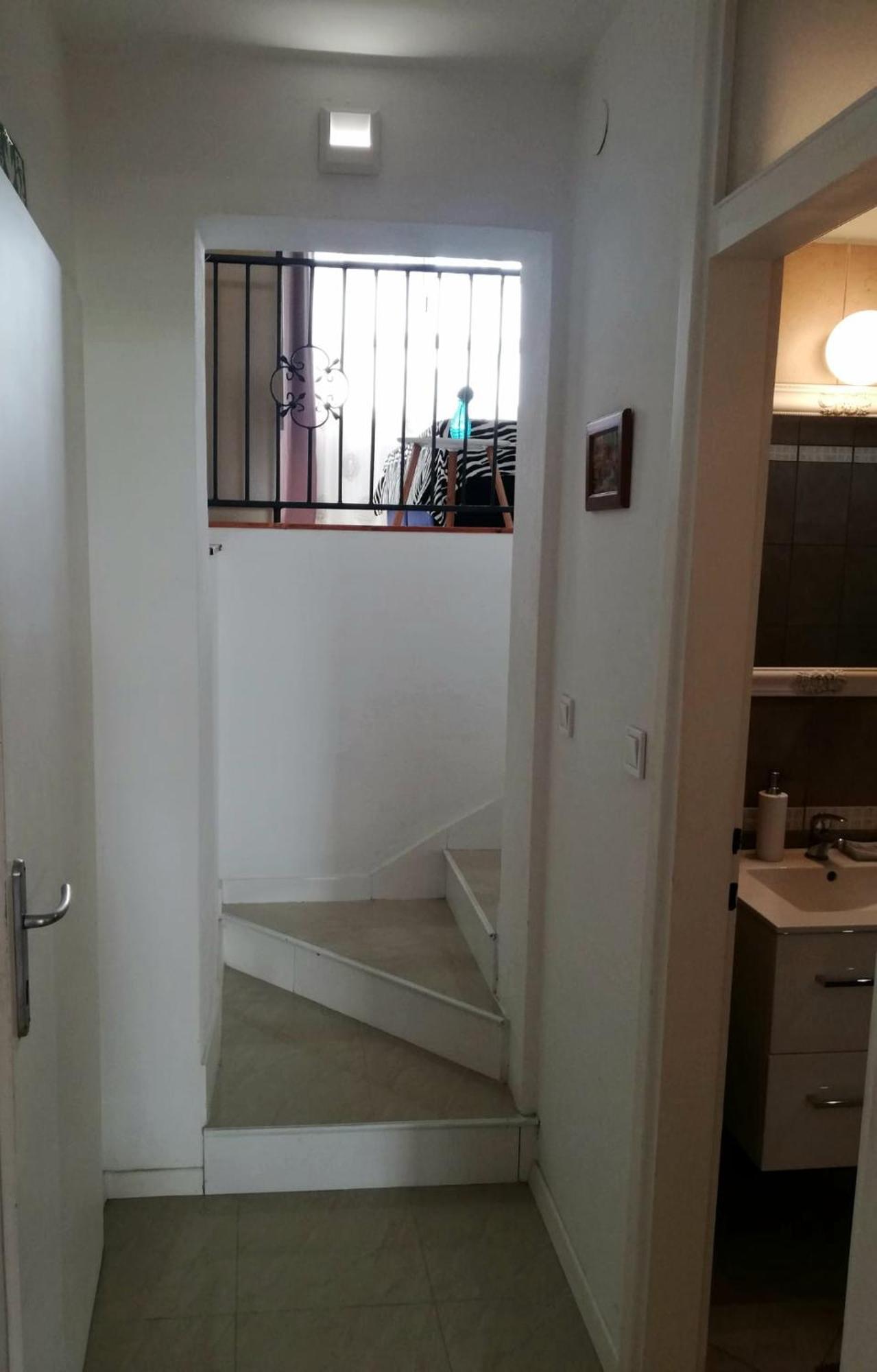 Apartmani Mistral Makarska Rum bild